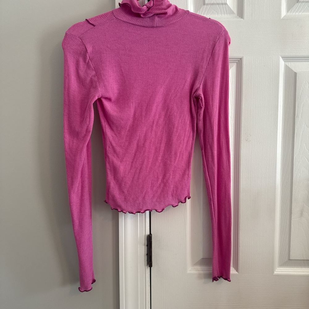 Urban Outfitters Pink Ruffled Ribbed Blouse - Picture 2 of 2